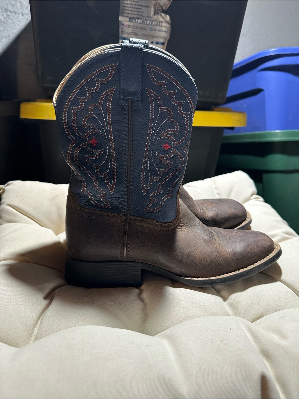 Ariat Brown Leather Western Boots with Navy Shaft size 4
